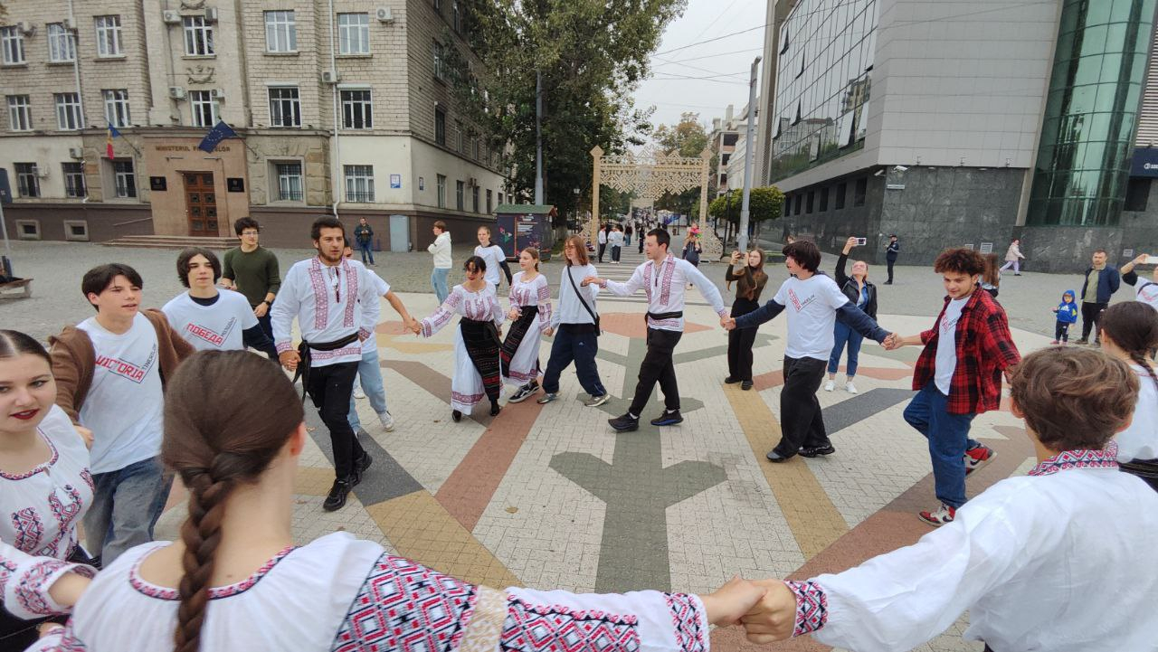 В Кишиневе прошла акция за сохранение культурной идентичности Молдовы